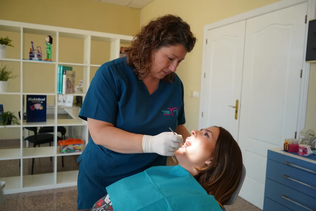 dentista en tomares